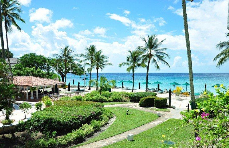 Отель Glitter Bay Porters Экстерьер фото